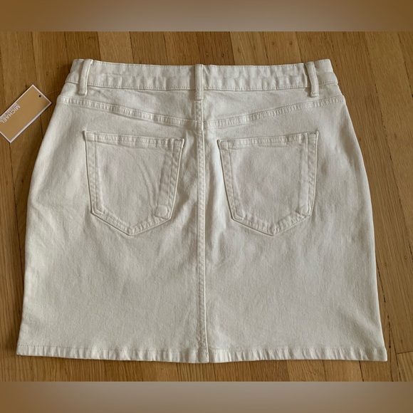 NWT MICHAEL KORS BONE MINI DENIM JEAN SKIRT SIZE 10 - Picture 3 of 9